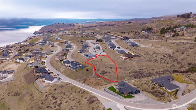 126 Mira Vista Drive, Chelan, WA 98816