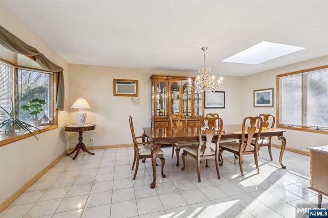 114 Crescent Avenue, Waldwick, NJ 07463