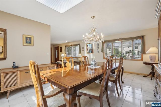 114 Crescent Avenue, Waldwick, NJ 07463