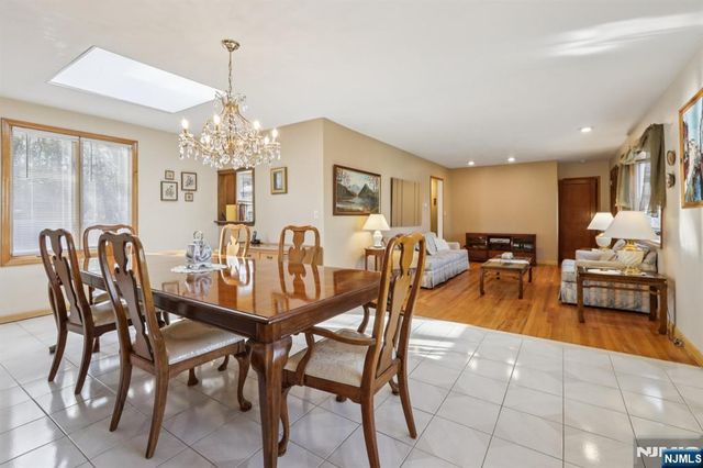 114 Crescent Avenue, Waldwick, NJ 07463