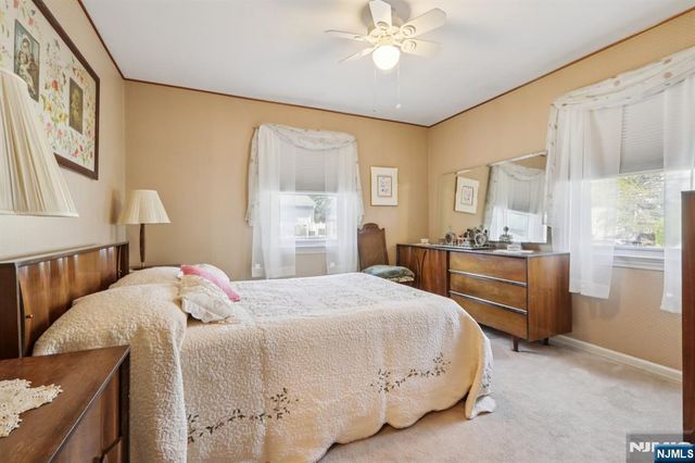 114 Crescent Avenue, Waldwick, NJ 07463