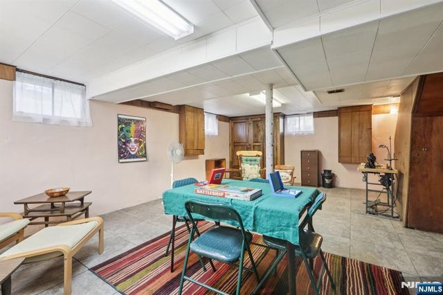 114 Crescent Avenue, Waldwick, NJ 07463