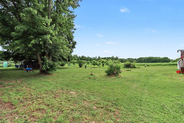 12090 M 40, Gobles, MI 49055