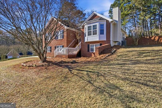 2044 Lakeland Drive, Dacula, GA 30019