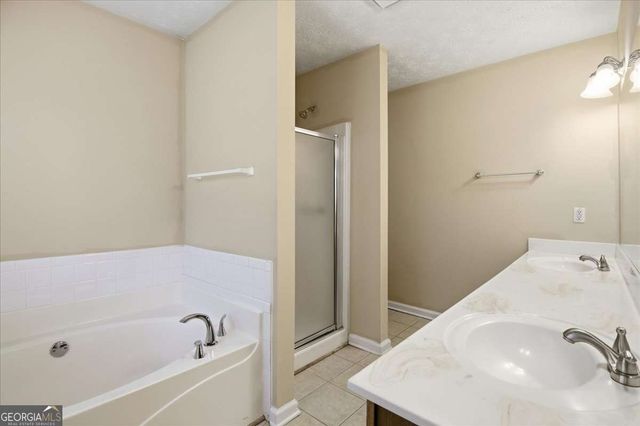 2044 Lakeland Drive, Dacula, GA 30019