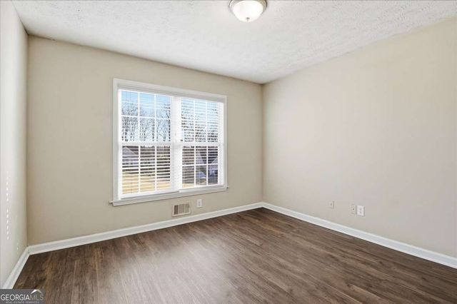 2044 Lakeland Drive, Dacula, GA 30019