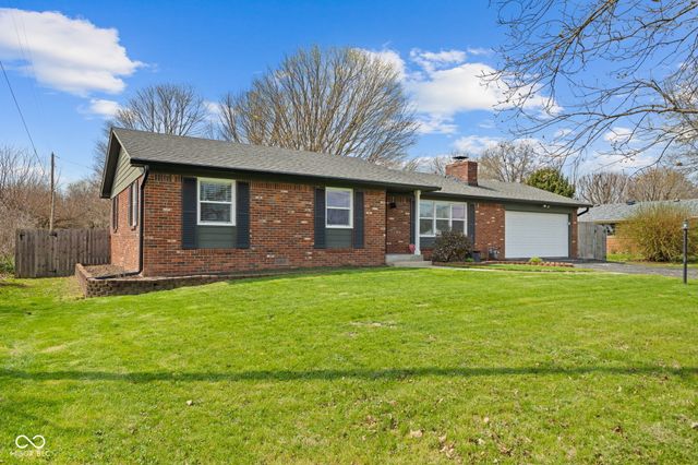 1154 Mullinix Road, Greenwood, IN 46143