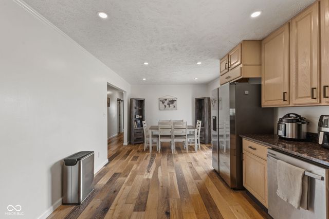 1154 Mullinix Road, Greenwood, IN 46143