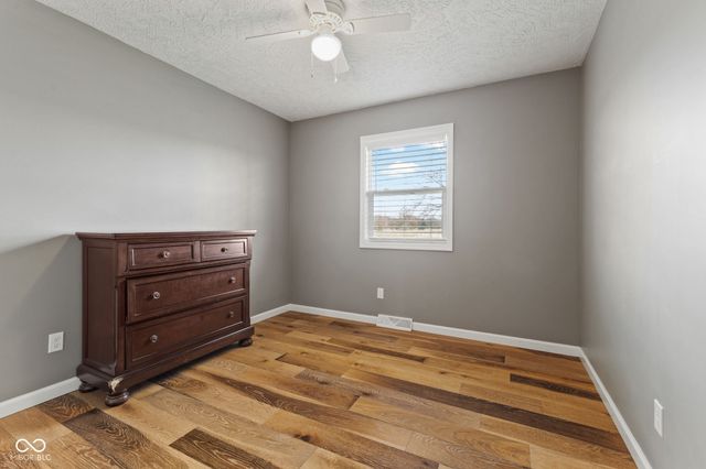 1154 Mullinix Road, Greenwood, IN 46143