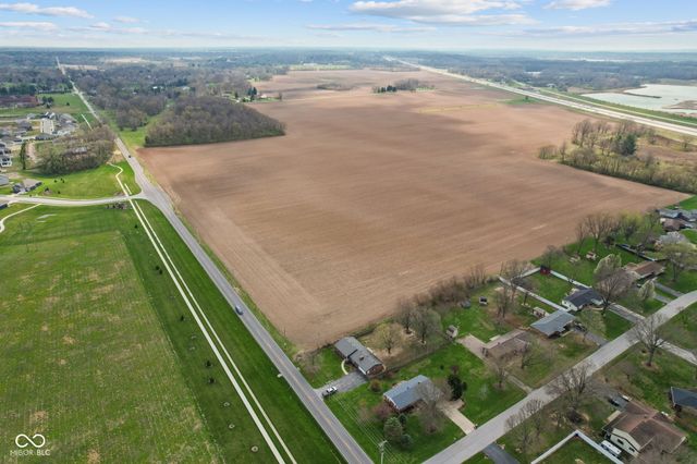 1154 Mullinix Road, Greenwood, IN 46143