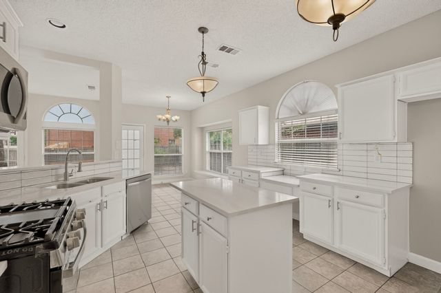 4118 Wynford Drive, Garland, TX 75043