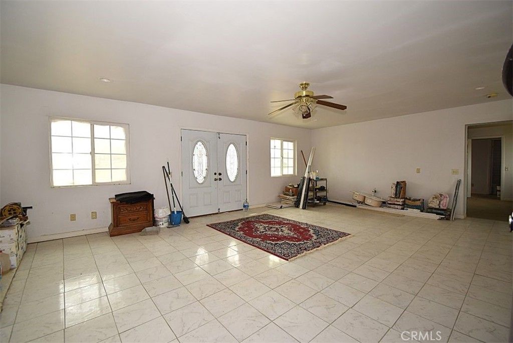 Image 4 of property listing at 8425 Indio Avenue, Yucca Valley, CA 92284