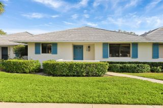 706 Club Drive, Palm Beach Gardens, FL 33418