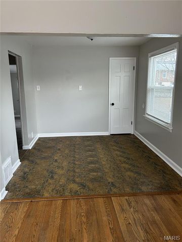 10142 Newbold Drive, Bellefontaine Nghbrs, MO 63137