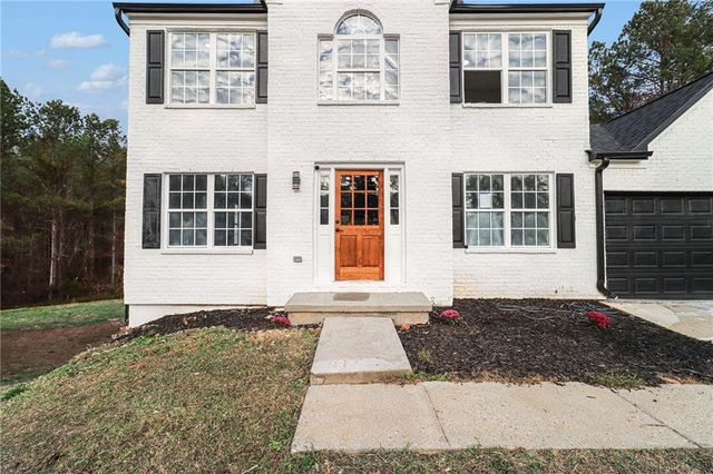 2355 Burdett Ridge Drive, Atlanta, GA 30349