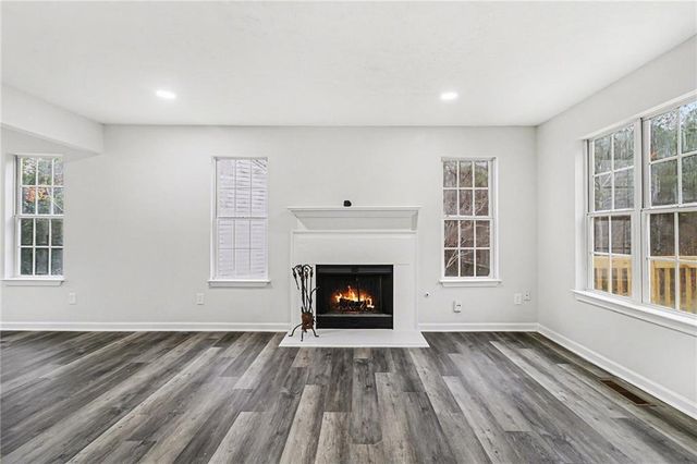 2355 Burdett Ridge Drive, Atlanta, GA 30349