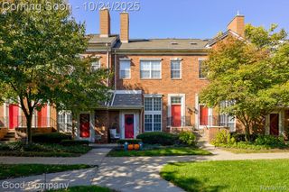 1455 Chesapeake Drive, Royal Oak, MI 48067