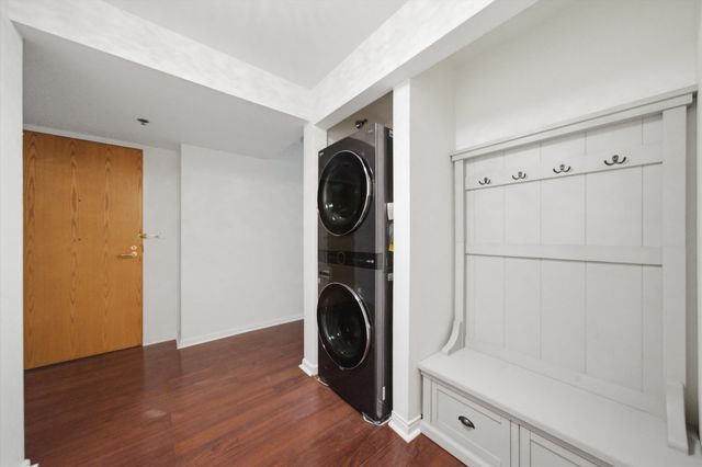 345 N LaSalle Street 1109, Chicago, IL 60654