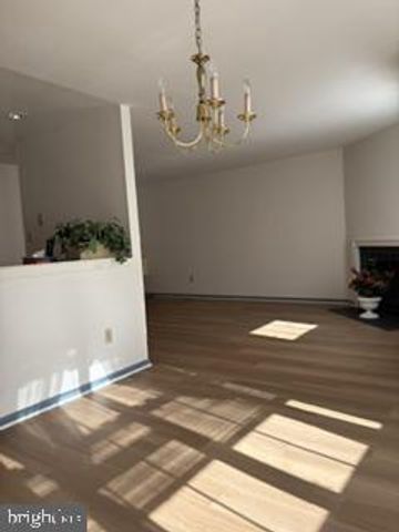 31 VIBURNUM CT, Lafayette Hill, PA 19444