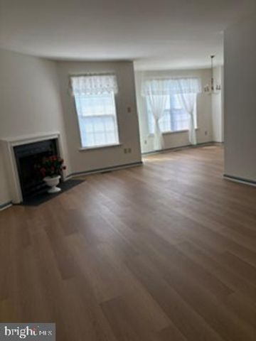31 VIBURNUM CT, Lafayette Hill, PA 19444