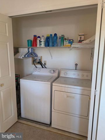 31 VIBURNUM CT, Lafayette Hill, PA 19444