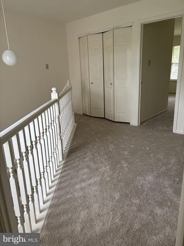 31 VIBURNUM CT, Lafayette Hill, PA 19444