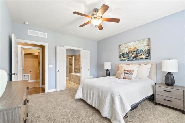 7807 W 158th Terrace, Overland Park, KS 66223