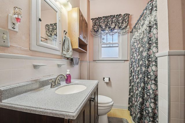 611 N Main ST, Elgin, TX 78621