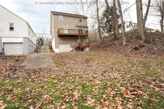 2618 Kanawha Terrace, St Albans, WV 25177