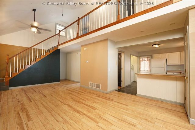 2618 Kanawha Terrace, St Albans, WV 25177