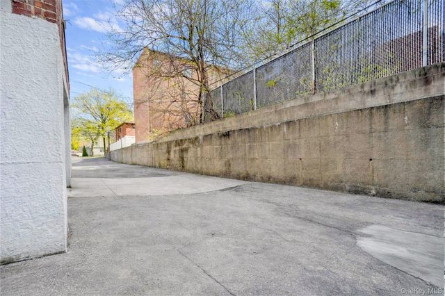 3319 143rd Street, Flushing, NY 11354