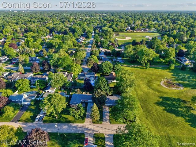 3825 Conklin Drive, Saginaw, MI 48603