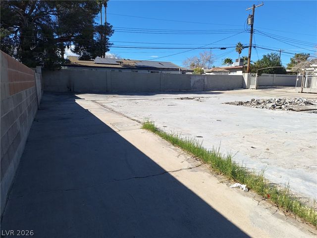 3187 South Eastern Avenue, Las Vegas, NV 89169