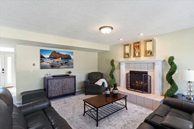 2647 S 1175 W, Syracuse, UT 84075