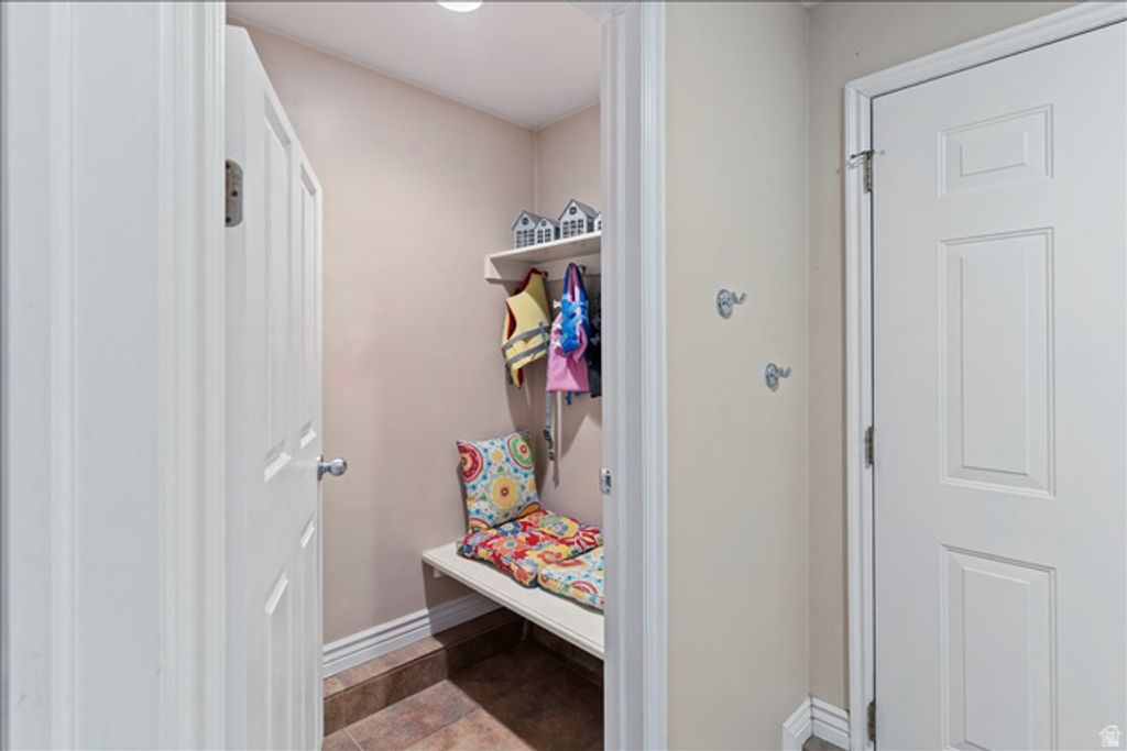 Image 30 of property listing at 2647 S 1175 W, Syracuse, UT 84075