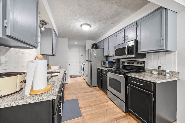 1002 Cane Patch, Webster, NY 14580