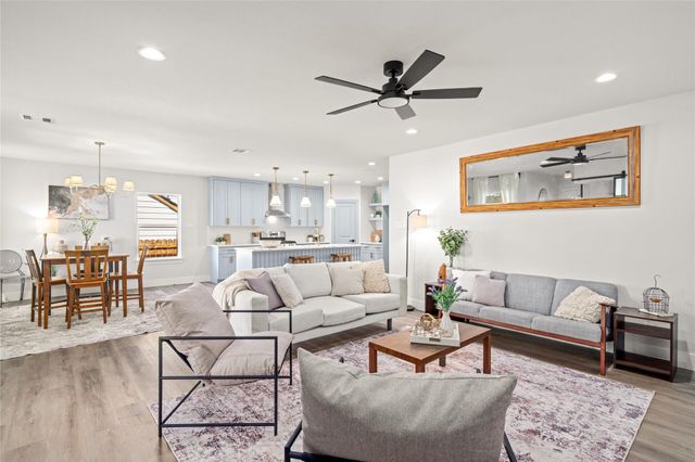5420 Pease Street, Houston, TX 77023