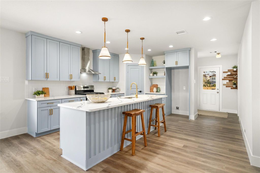 5420 Pease Street, Houston, TX 77023
