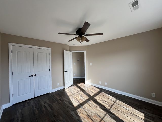 1817 Autumnwood Blvd, Clarksville, TN 37042