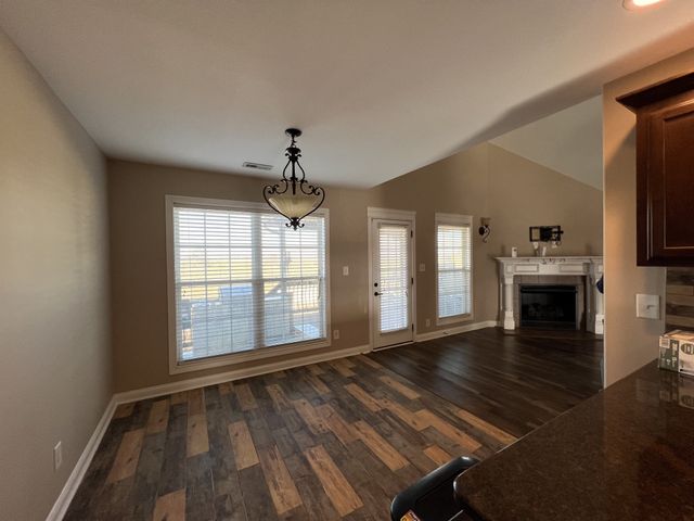 1817 Autumnwood Blvd, Clarksville, TN 37042