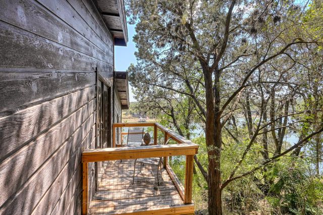 1013 Council ST, Burnet, TX 78611