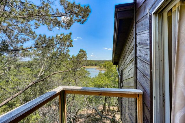 1013 Council ST, Burnet, TX 78611