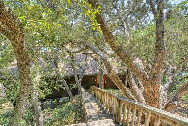 1013 Council ST, Burnet, TX 78611