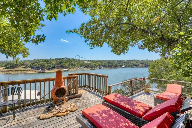 1013 Council ST, Burnet, TX 78611