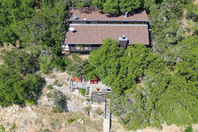 1013 Council ST, Burnet, TX 78611