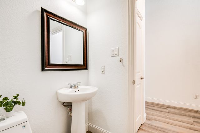 6521 Rutherford Road, Plano, TX 75023