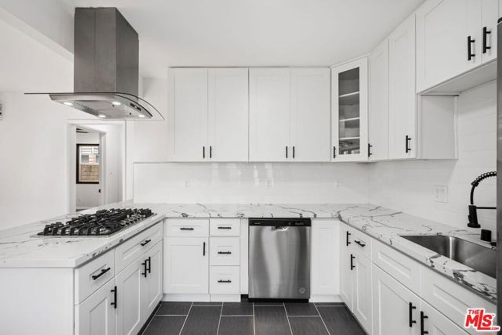 1645 Selby Ave, Los Angeles, CA 90024