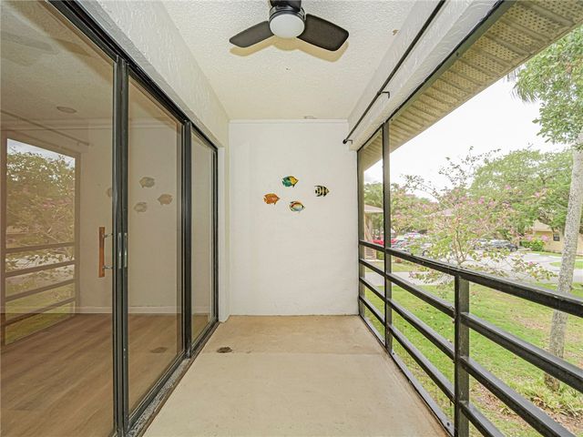 400 18th Street D6, Vero Beach, FL 32960