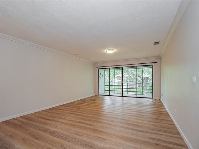 400 18th Street D6, Vero Beach, FL 32960