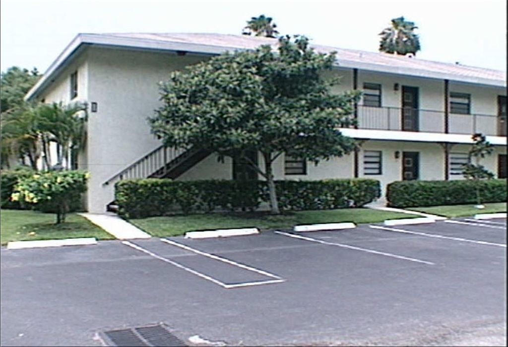 400 18th Street D6, Vero Beach, FL 32960